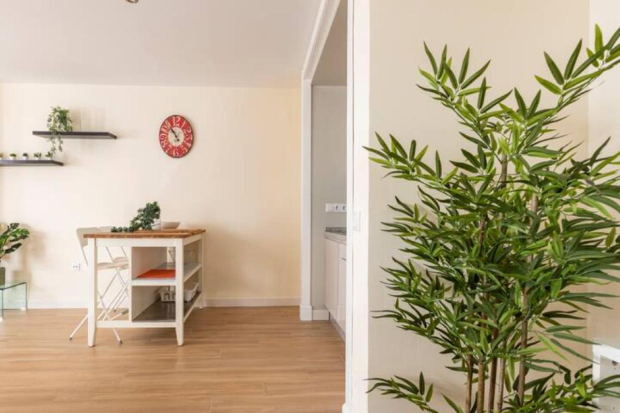 Apartament Azahar Metropol Parasol, Medium-sized Parking Gifted For Free Sevilla
